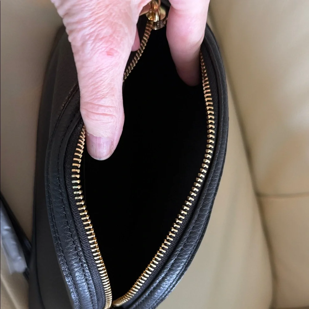 Coach Black Pebbled Leather Crossbody Bag - Picture 6 of 7